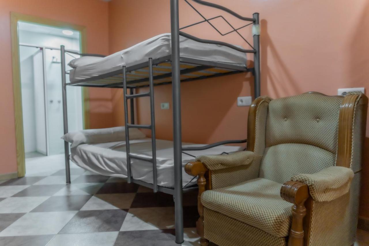 Albergue Rojo Plata Torremegia Ngoại thất bức ảnh