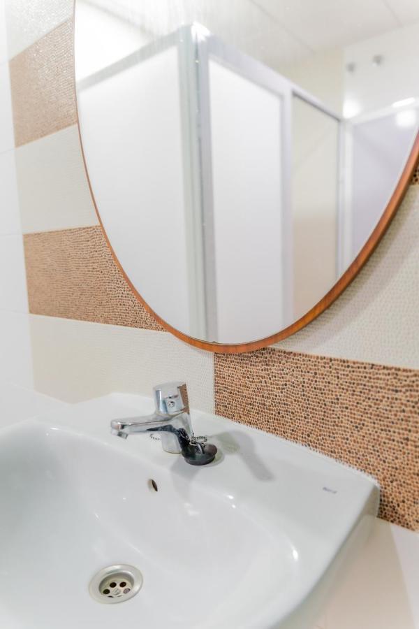 Albergue Rojo Plata Torremegia Ngoại thất bức ảnh